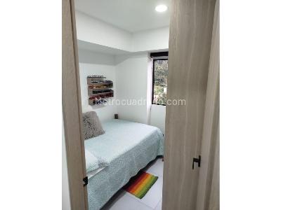 Apartamento de 2 alcobas en venta en Pan De Azucar, Sabaneta, 52 m² · foto 12 de 17
