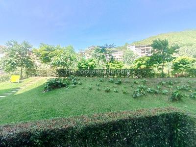 Apartamento en venta en Belen Loma De Los Bernal, Medellín · foto 5 de 12