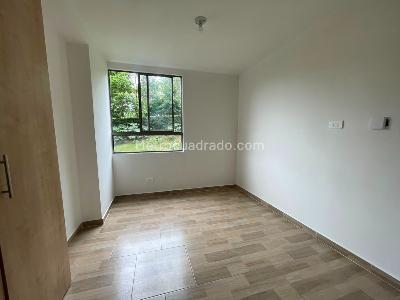 Apartamento en venta en Belen Loma De Los Bernal, Medellín · foto 8 de 12