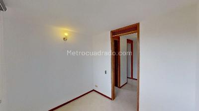 Apartamento de 3 alcobas en venta en Los Colores, Medellín, 68 m² · foto 14 de 20