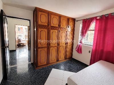 Apartamento de 4 alcobas en venta en Obrero, Bello, 113 m² · foto 10 de 19