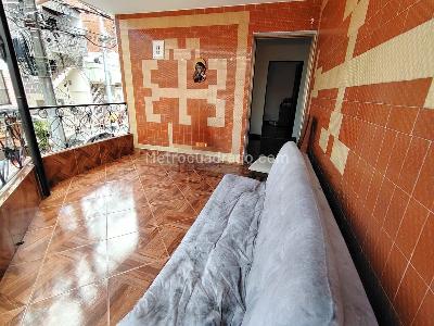 Apartamento de 4 alcobas en venta en Obrero, Bello, 113 m² · foto 4 de 19
