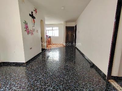 Apartamento de 4 alcobas en venta en Obrero, Bello, 113 m² · foto 7 de 19