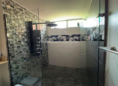 Apartamento de 3 alcobas en venta en Loma De Los Bernal, Medellín, 72 m² · foto 15 de 19