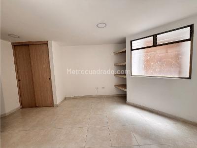 Apartamento de 2 alcobas en venta en Restrepo Naranjo, Sabaneta, 84 m² · foto 10 de 11