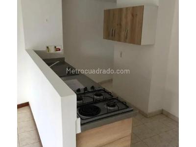 Apartamento de 3 alcobas en venta en La Floresta, Medellín, 65 m² · foto 10 de 20