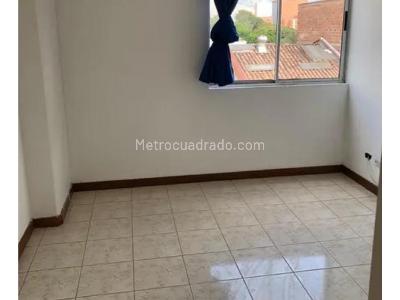 Apartamento de 3 alcobas en venta en La Floresta, Medellín, 65 m² · foto 12 de 20