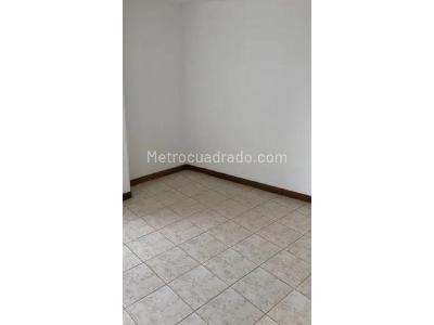 Apartamento de 3 alcobas en venta en La Floresta, Medellín, 65 m² · foto 13 de 20
