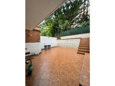 Casa de 4 alcobas en venta en Belen Loma De Los Bernal, Medellín, 157 m² · foto 2 de 15
