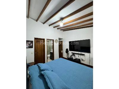 Casa de 4 alcobas en venta en Belen Loma De Los Bernal, Medellín, 157 m² · foto 9 de 15
