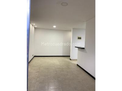 Apartamento en venta en Belen Loma De Los Bernal, Medellín · foto 3 de 13