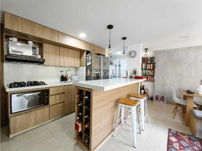Apartaestudio en venta en Loma Del Indio, Medellín, 60 m² · foto 7 de 20