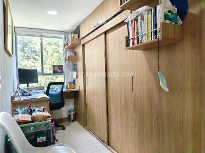 Apartaestudio en venta en Loma Del Indio, Medellín, 60 m² · foto 10 de 20