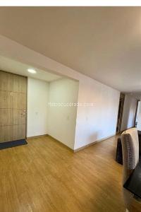 Apartamento en venta en Belen Loma De Los Bernal, Medellín · foto 5 de 14