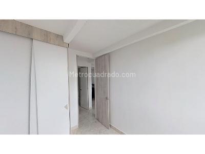 Apartamento en venta en Robledo Pajarito, Medellín · foto 8 de 12