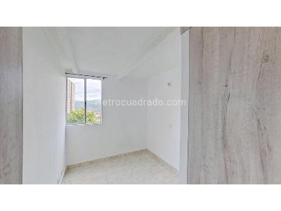 Apartamento en venta en Robledo Pajarito, Medellín · foto 9 de 12