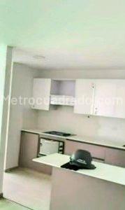Apartamento en venta en El Carmelo, Sabaneta · foto 2 de 18