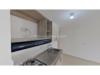 Apartamento de 3 alcobas en venta en Aralias, Bello, 55 m² · foto 6 de 20