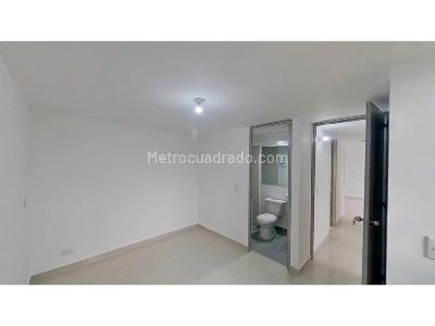 Apartamento de 3 alcobas en venta en Aralias, Bello, 55 m² · foto 9 de 20