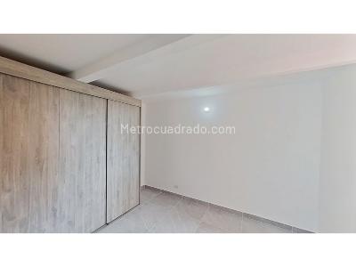 Apartamento de 3 alcobas en venta en Robledo Pajarito, Medellín, 48 m² · foto 13 de 20