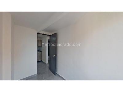Apartamento de 3 alcobas en venta en Robledo Pajarito, Medellín, 48 m² · foto 19 de 20