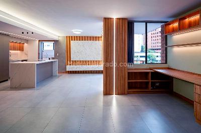 Apartamento de 4 alcobas en venta en El Poblado, Medellín, 110 m² · foto 3 de 20