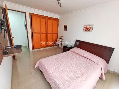 Apartamento de 4 alcobas en venta en El Poblado La Florida, Medellín, 145 m² · foto 17 de 20
