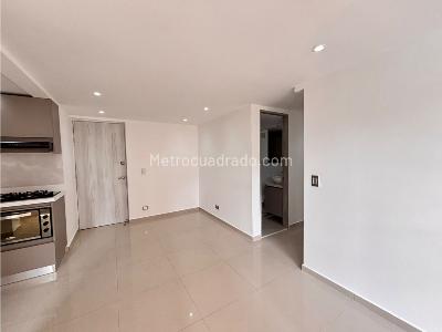 Apartamento de 3 alcobas en venta en Loma De San Jose, Sabaneta, 57 m² · foto 7 de 20