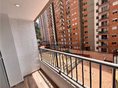 Apartamento de 3 alcobas en venta en Loma De San Jose, Sabaneta, 57 m² · foto 9 de 20