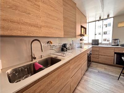 Apartamento de 3 alcobas en venta en El Poblado, Medellín, 133 m² · foto 7 de 20