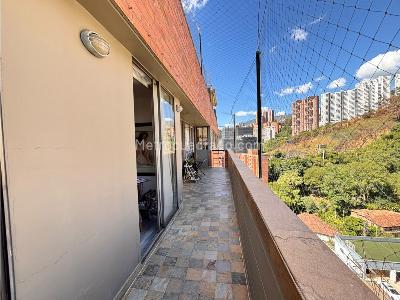 Apartamento de 3 alcobas en venta en El Poblado, Medellín, 133 m² · foto 11 de 20