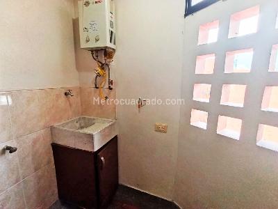 Apartamento en venta en Boston, Medellín · foto 8 de 20