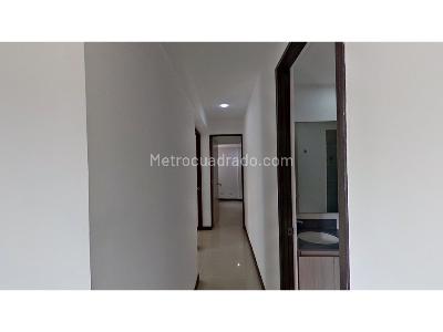 Apartamento de 3 alcobas en venta en Niquia, Bello, 71 m² · foto 10 de 20