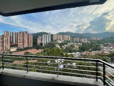 Apartamento en venta en Belen Rodeo Alto, Medellín · foto 7 de 16