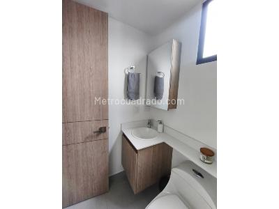 Apartamento en venta en Envigado El Trianon, Envigado · foto 4 de 9