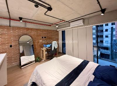 Apartaestudio en venta en Belen Loma De Los Bernal, Medellín, 32 m² · foto 3 de 12