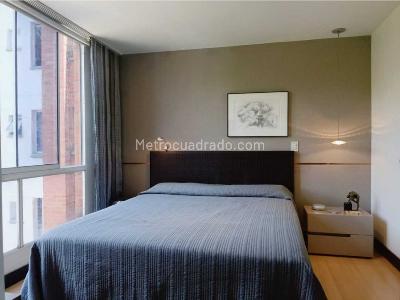 Apartamento en venta en Loma De Los Bernal, Medellín · foto 8 de 19