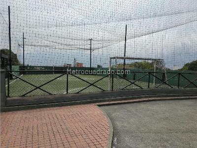 Apartamento en venta en La Almeria, Medellín · foto 17 de 17