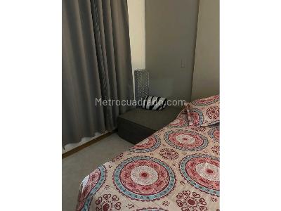 Apartamento de 1 alcoba en venta en Loma De Los Bernal, Medellín, 38 m² · foto 14 de 17