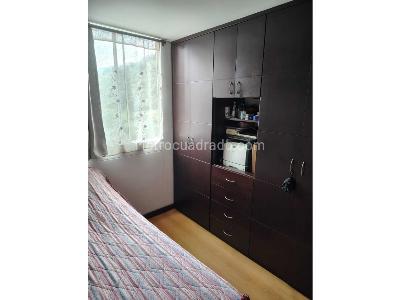 Apartamento en venta en Loma De Los Bernal, Medellín · foto 7 de 20