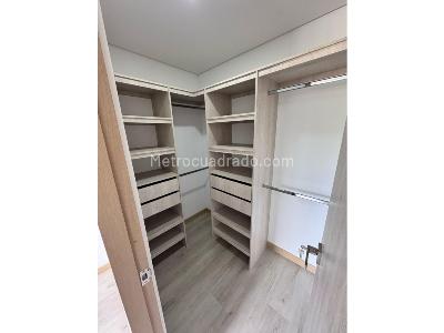 Apartamento en venta en Loma De Las Brujas, Envigado · foto 10 de 20