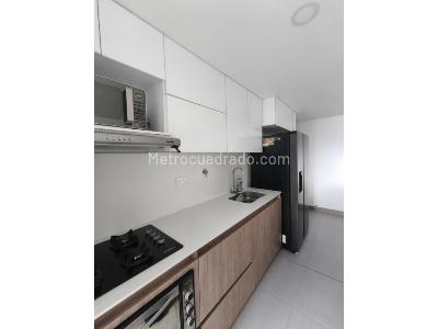 Apartamento de 1 alcoba en venta en Señorial, Envigado, 60 m² · foto 2 de 11