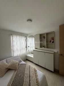Apartamento de 3 alcobas en venta en Belen Loma De Los Bernal, Medellín, 96 m² · foto 12 de 19