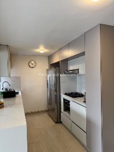 Apartamento de 3 alcobas en venta en Belen Loma De Los Bernal, Medellín, 96 m² · foto 4 de 19