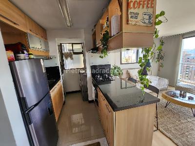 Apartamento en venta en Belen Loma De Los Bernal, Medellín · foto 2 de 15