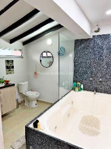 Apartamento de 5 alcobas en venta en Laureles, Medellín, 280 m² · foto 12 de 16