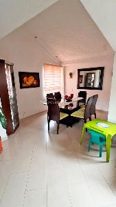 Apartamento de 5 alcobas en venta en Laureles, Medellín, 280 m² · foto 2 de 16