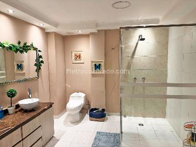 Apartamento de 5 alcobas en venta en Laureles, Medellín, 280 m² · foto 7 de 16