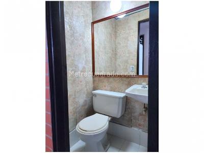 Casa de 3 alcobas en venta en La Pilarica, Medellín, 130 m² · foto 11 de 11