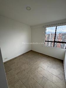 Apartamento de 2 alcobas en venta en Belen Loma De Los Bernal, Medellín, 68 m² · foto 14 de 18